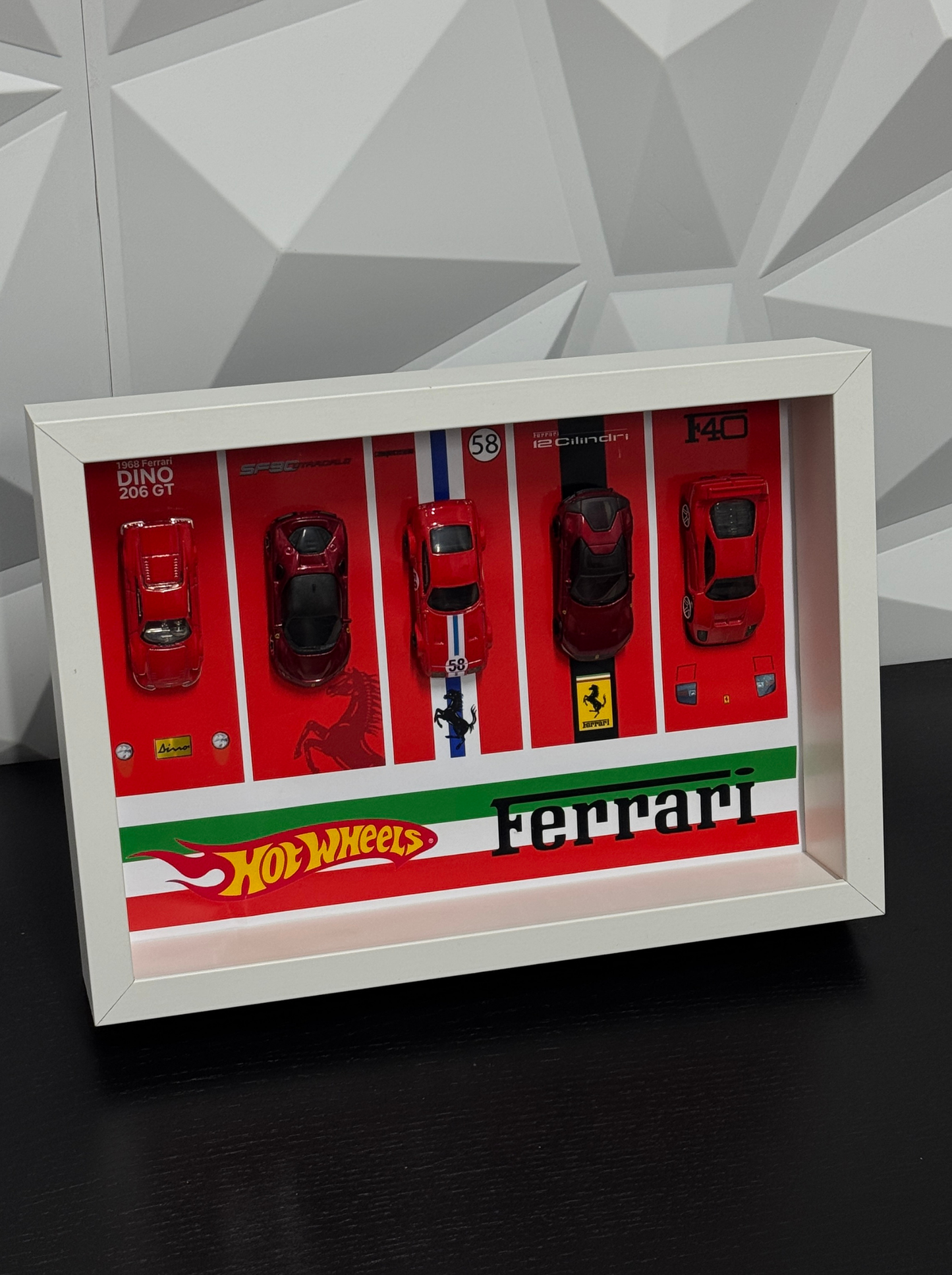 Ferrari HotwheeIs Galeri Premium Tablo